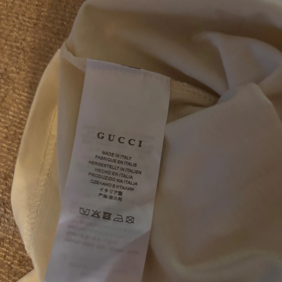 Gucci T-shirt  - 2