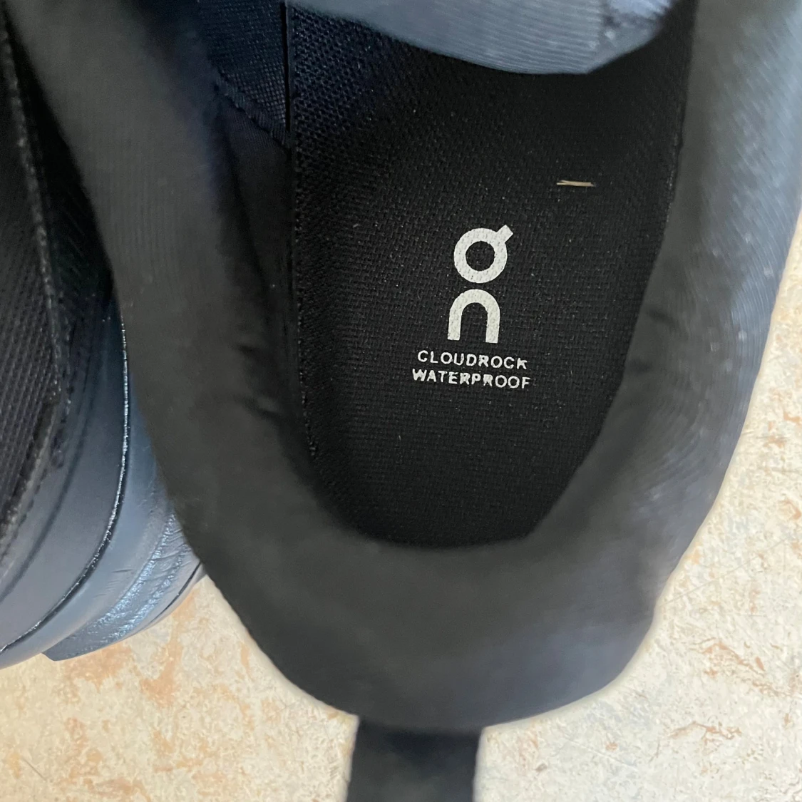 Svarta On Cloudrock Waterproof sneakers - 3