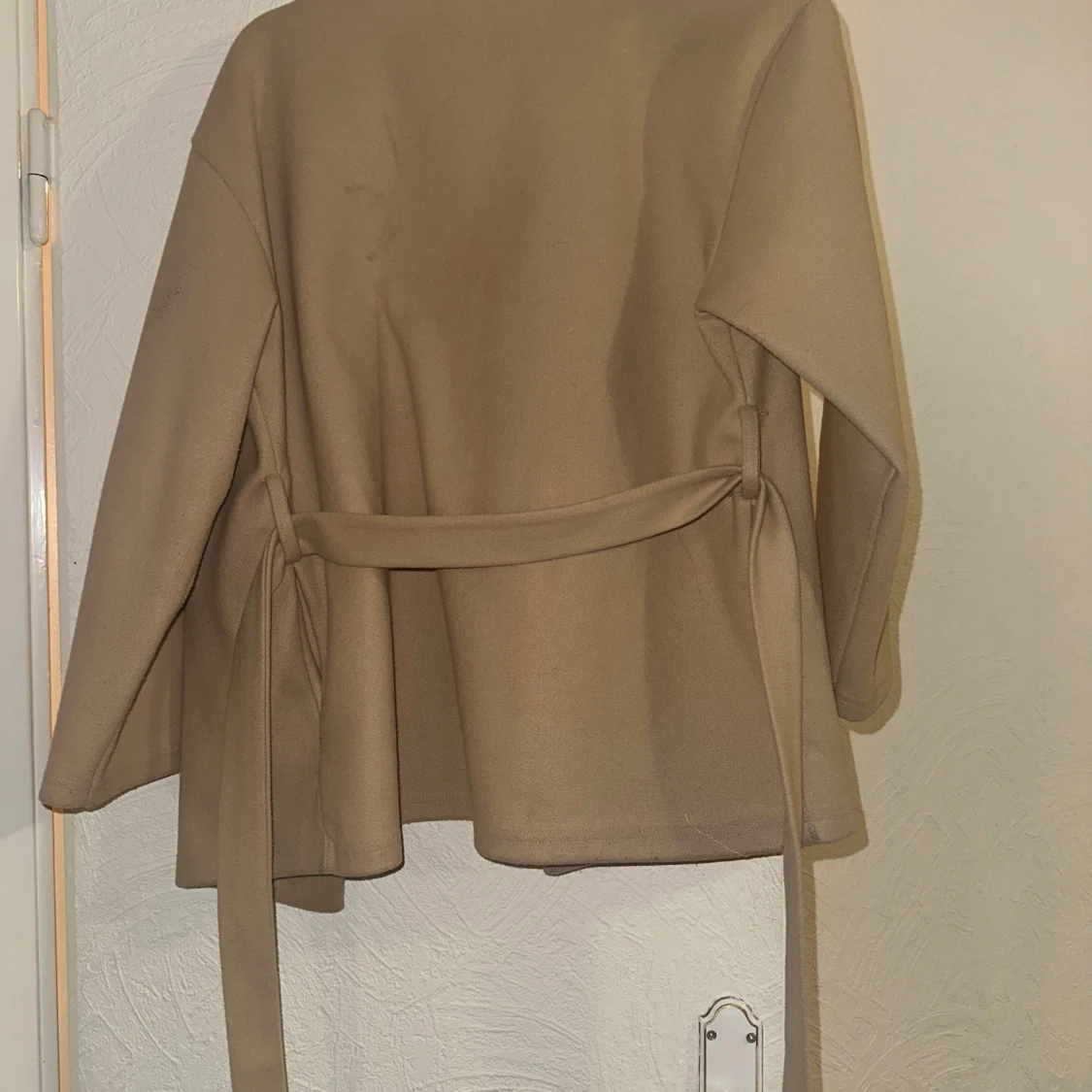 Beige kappa från Missay med bälte - 1