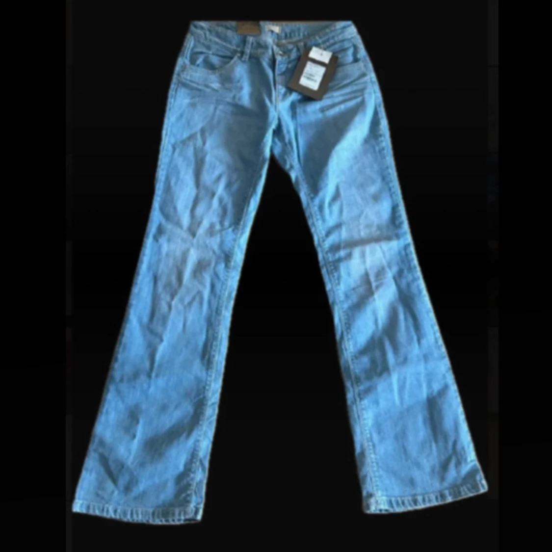 Ljusblå bootcut jeans
