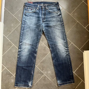 Vintage Marlboro Jeans - Vintage jeans från Marlboro med riktigt snygg tvätt, storlek W32 L34 men sitter mer som W31 L 32. Skriv vid funderingar🙌
