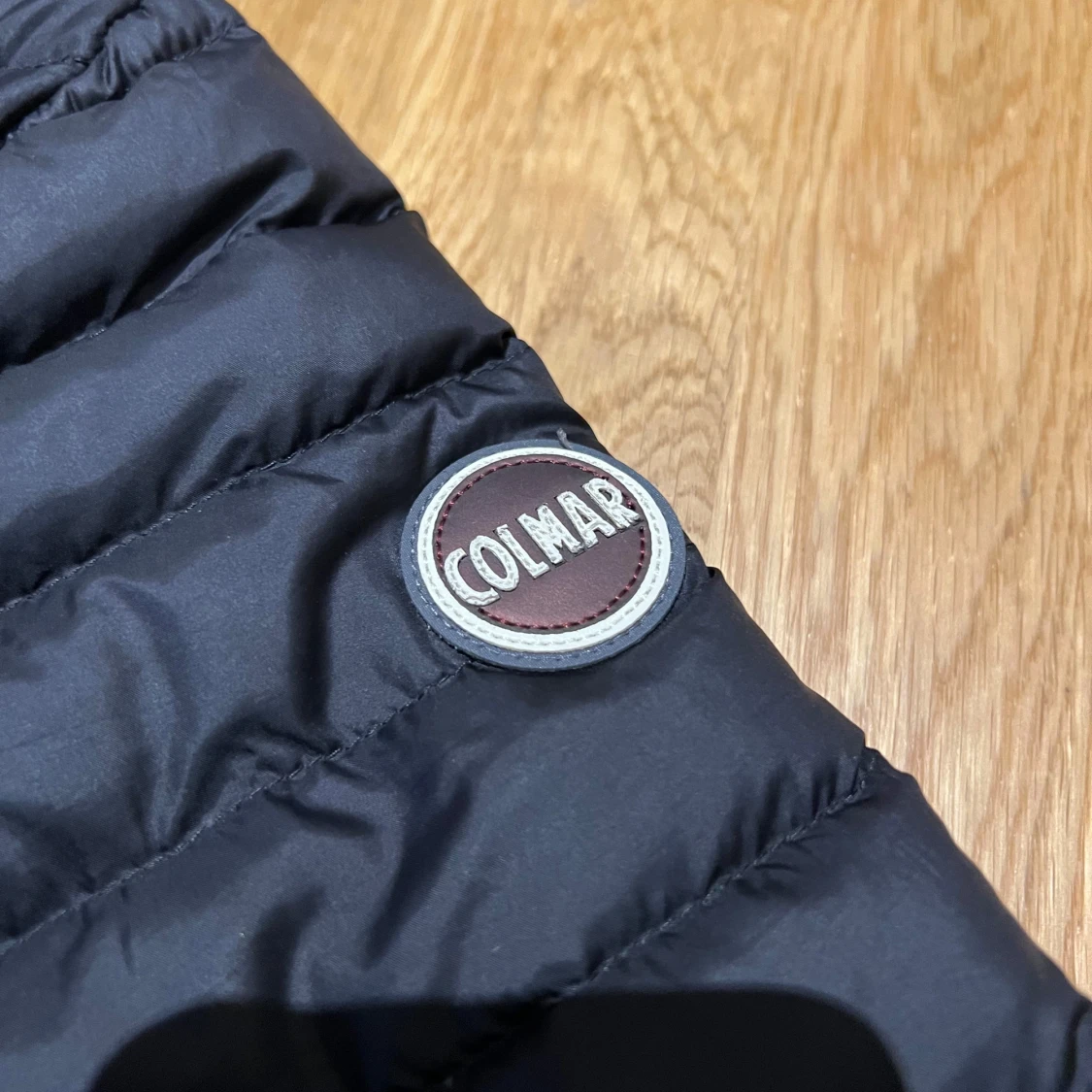 Svart dunjacka från Colmar - 1