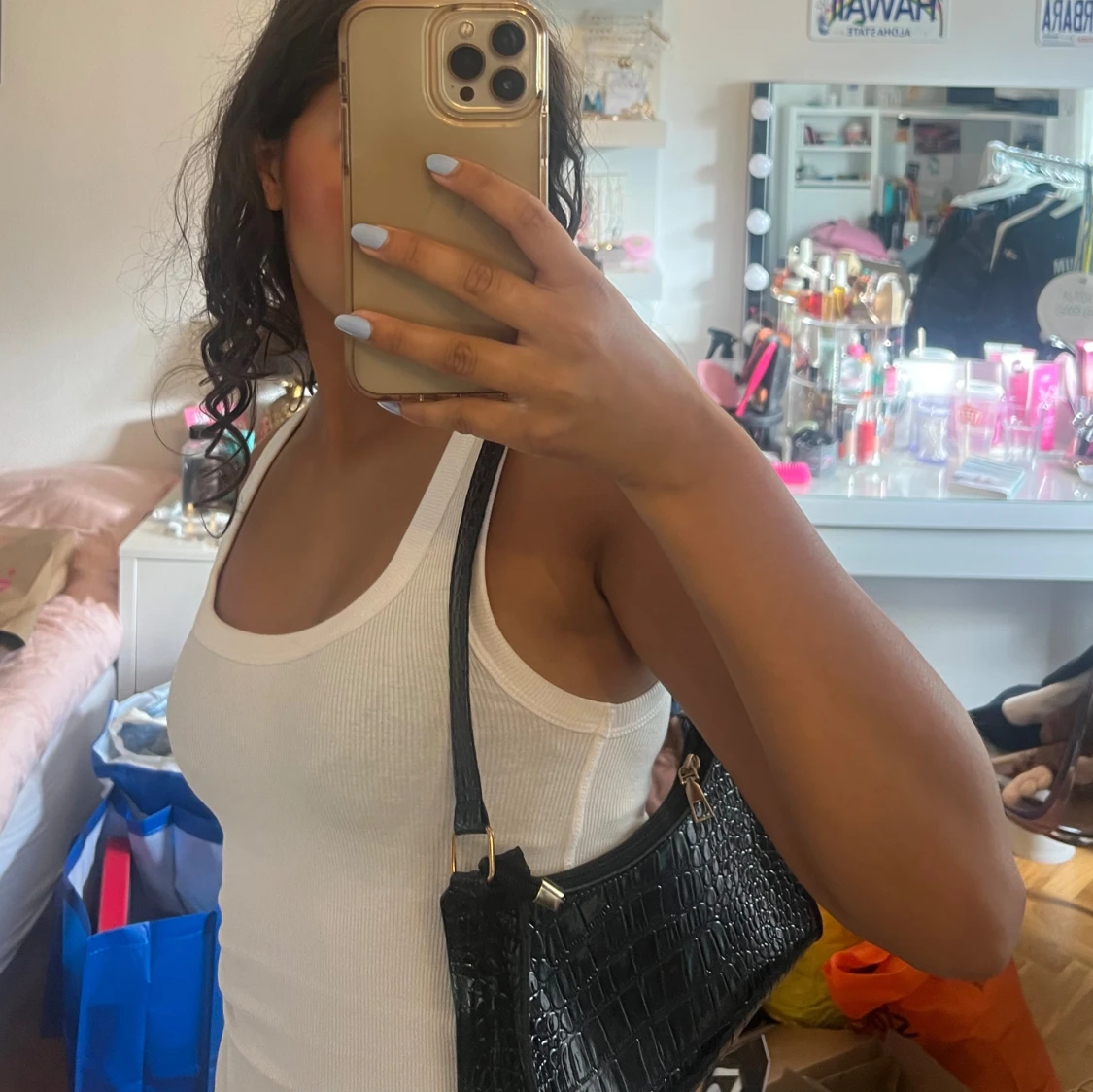 Svart axelväska i croco-imitation - 2