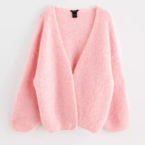 Stickad kofta rosa Lindex  - Super populär, snygg och slutsåld kofta från Lindex. Storlek XS/S. Hör av dig vid minsta fråga! Pris kan diskuteras 💕