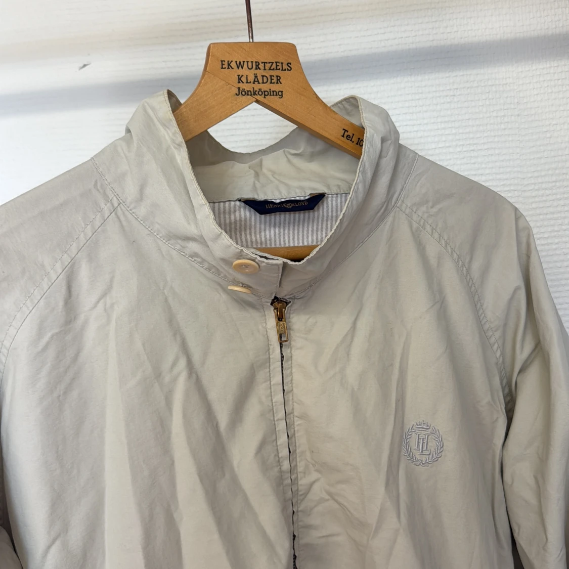 Beige vindjacka från Henri Lloyd XXL - 1
