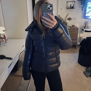 Lager 157 jacka  - Helt ny aldrig använd lager jacka❤️