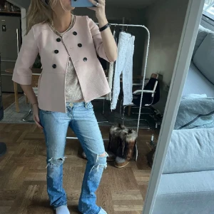 Kappa  - Säljer denna ”kappa”! Köpt här på plick och i så fint skick💞