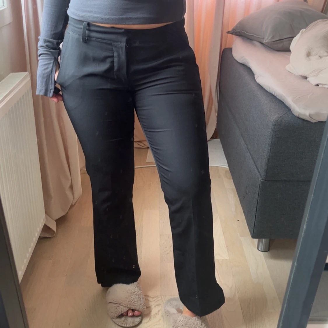 Svarta kostymbyxor med bootcut - 1