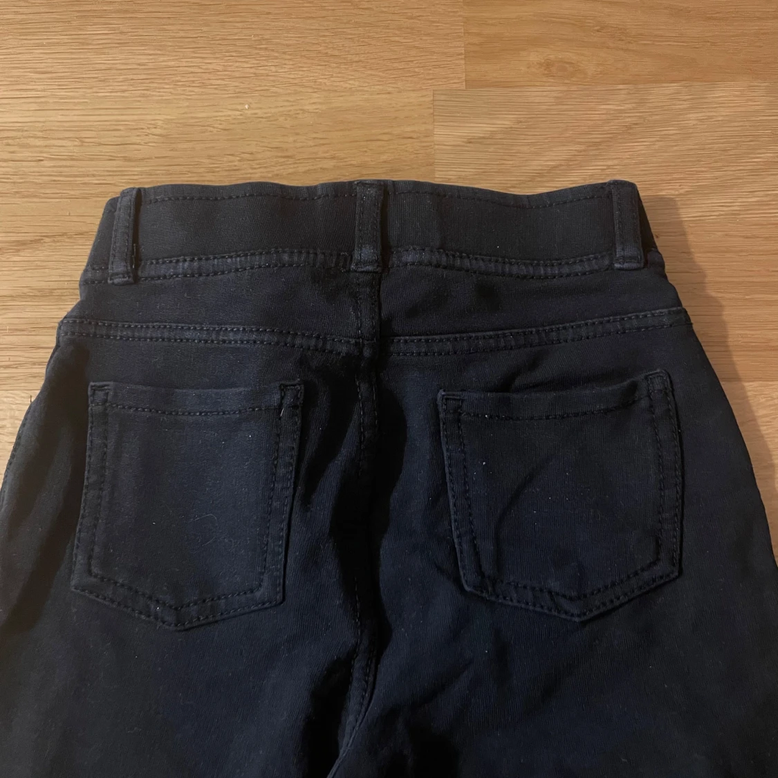 Svarta skinny byxor från H&M - 2