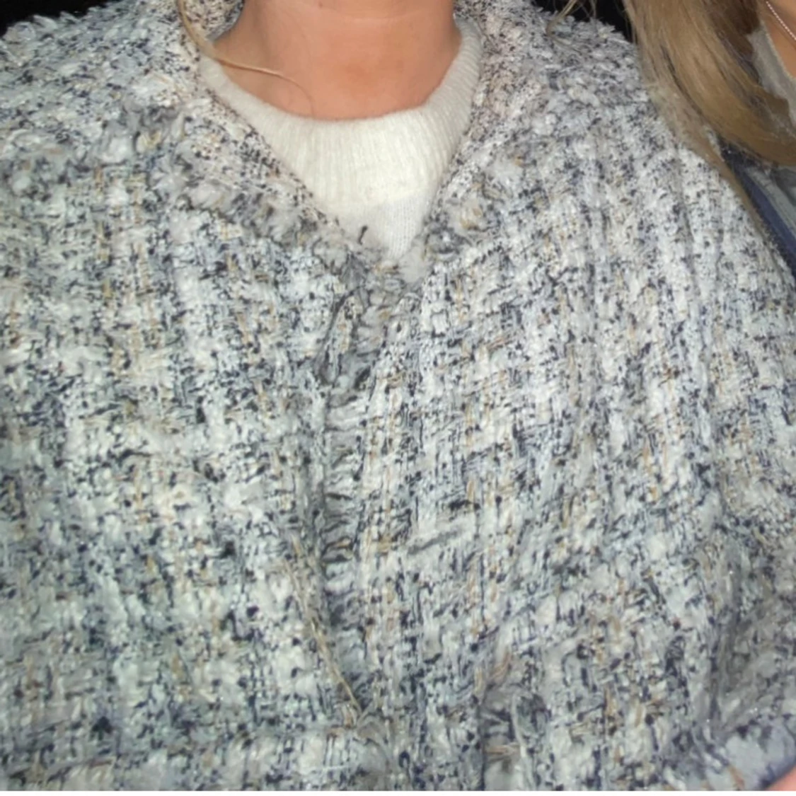 Tweedinspirerad kavajjacka i grått - 1