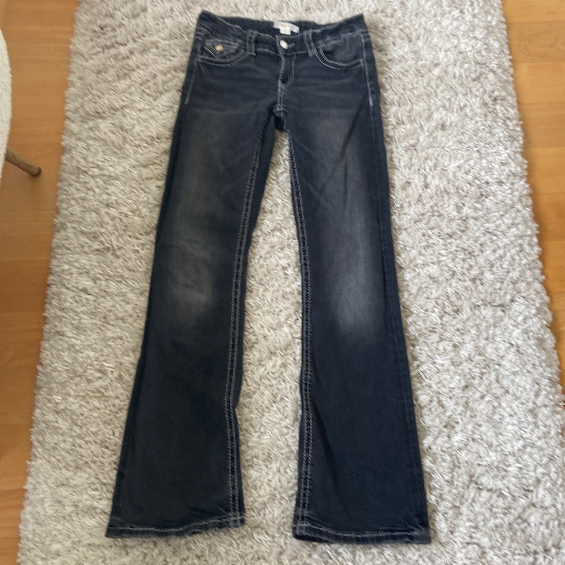 Bootcut jeans från Gina Tricot, stl 158