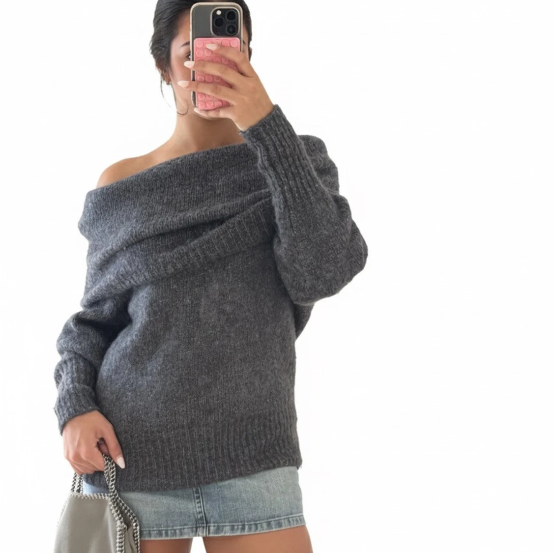Mörkgrå offshoulder stickad tröja