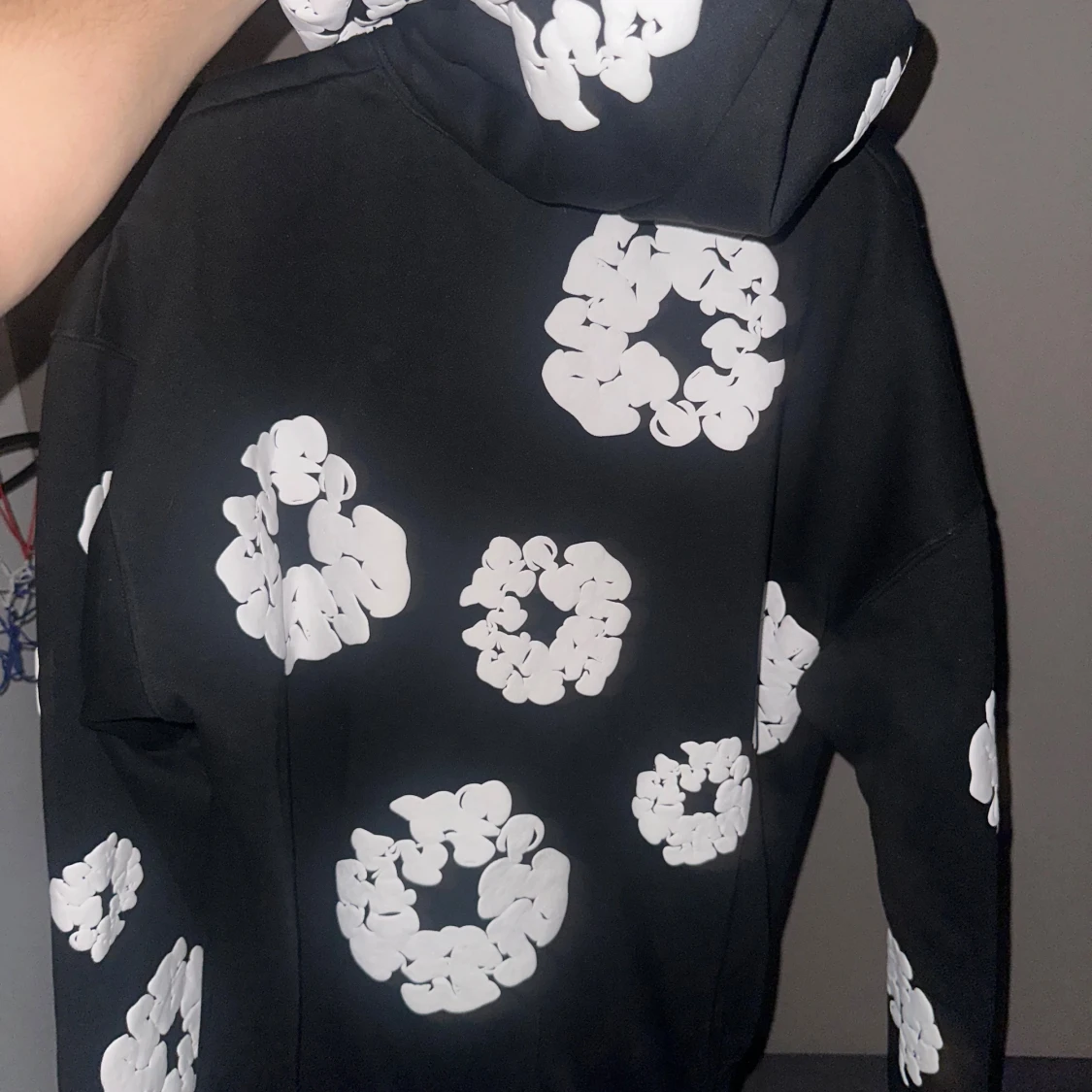 Svart denim tears hoodie - 1