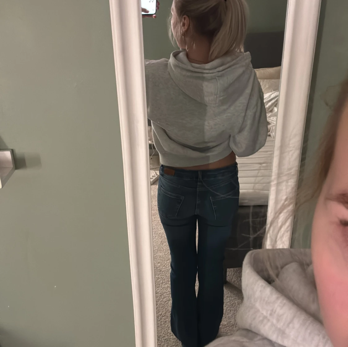 Blå bootcut jeans låg midja - 2