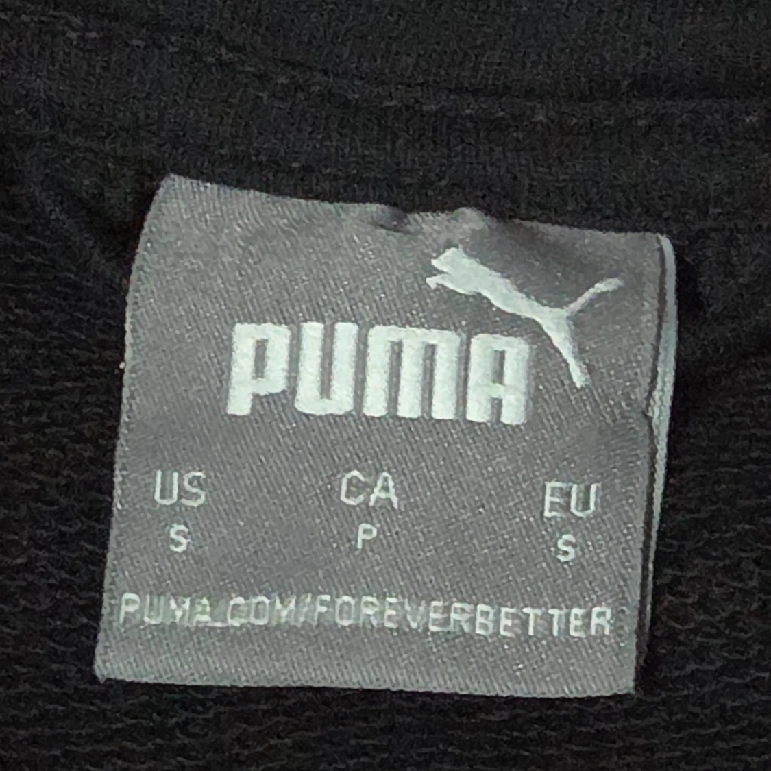 Svart hoodie från Puma med logoband - 2
