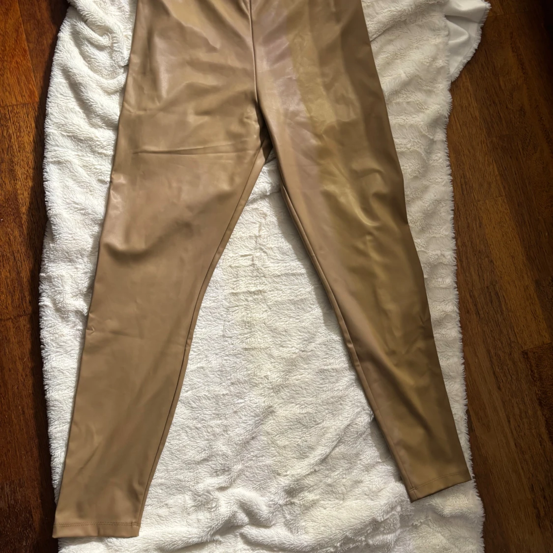 Beiga skinnleggings. stl L