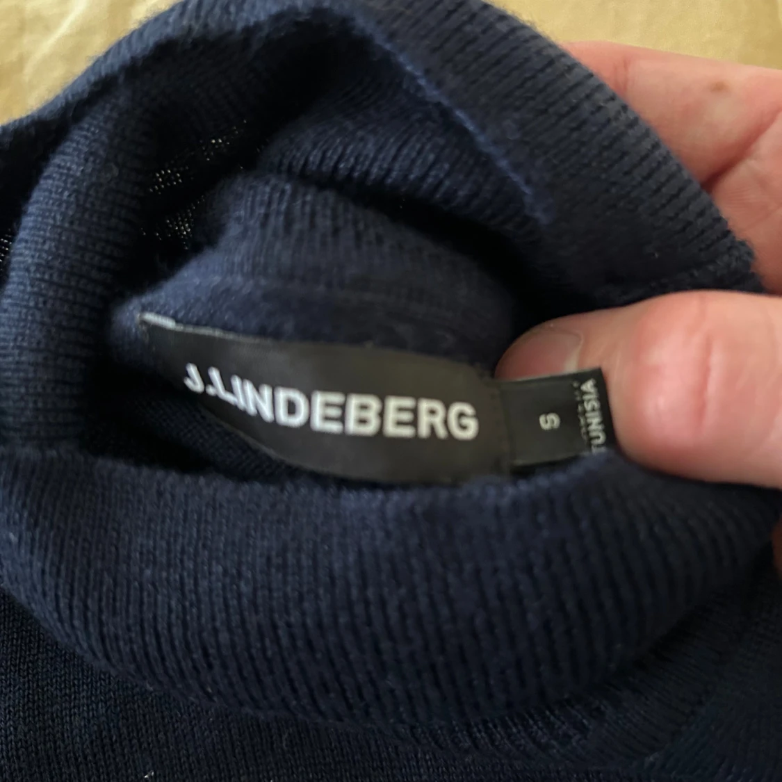 Mörkblå polotröja från J.Lindeberg - 3