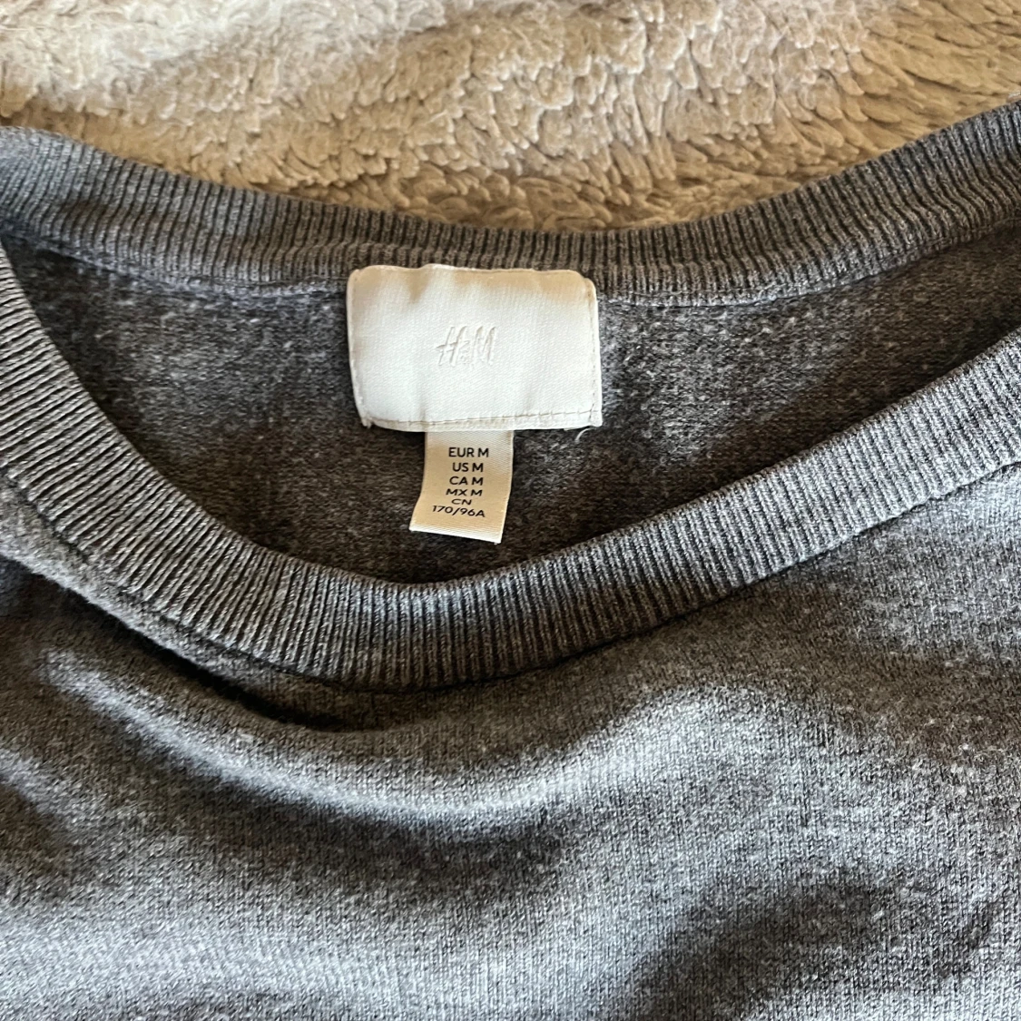 Grå stickad tröja från H&M - 2