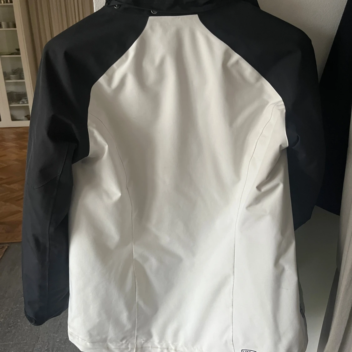 Vit och svart vindjacka Peak Performance - 2