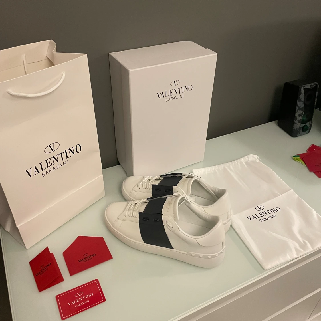 Valentino Garavani Open sneakers vit/svart