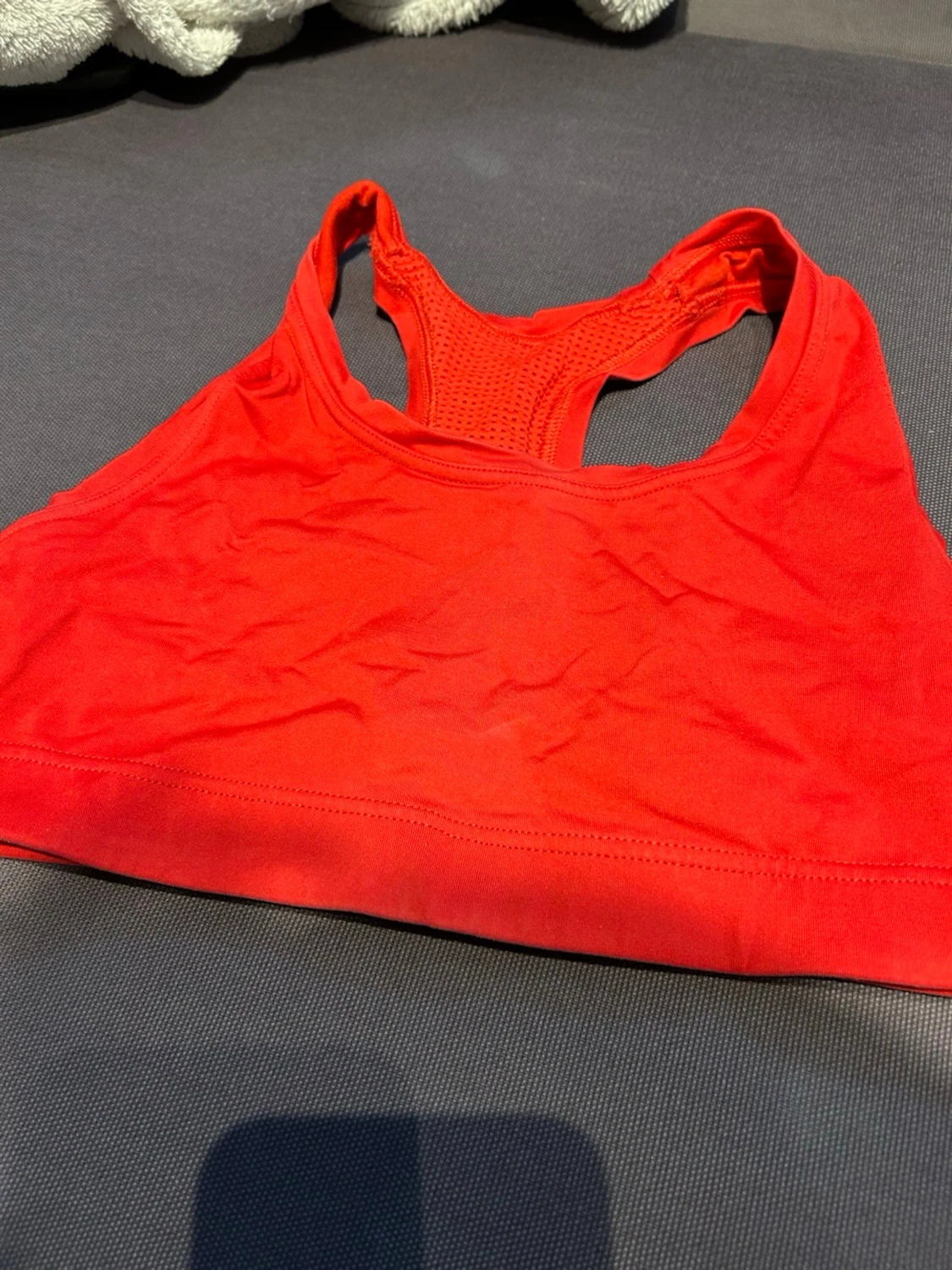 Röd sportväst från Casall - 4