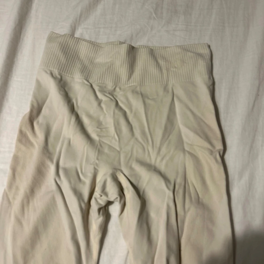 Beige leggings från Flink - 1