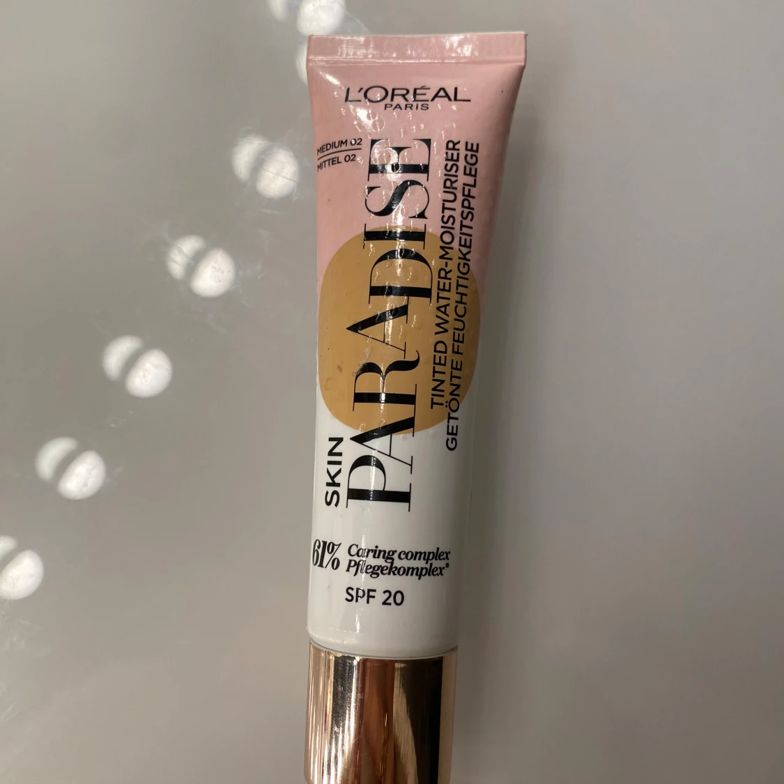 L'Oréal Skin Paradise Tinted Moisturiser