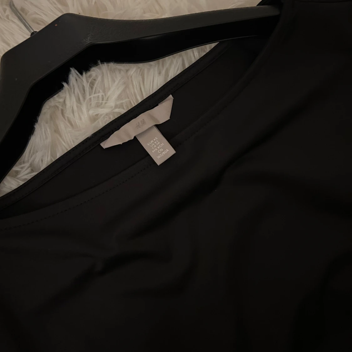 Svart ärmlös topp från H&M - 3