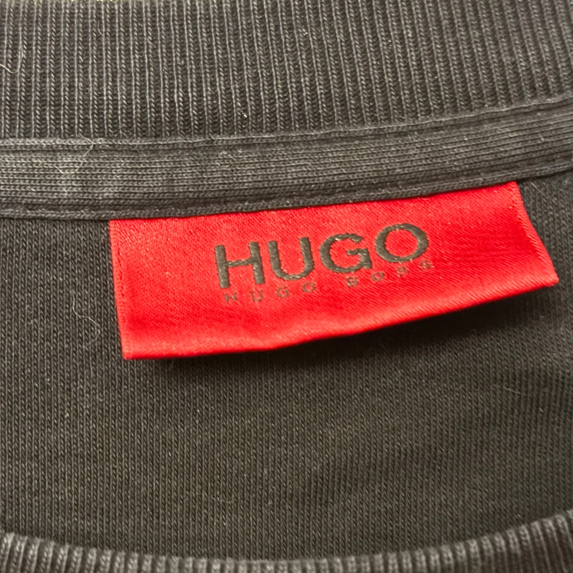 HUGO tröja - 2
