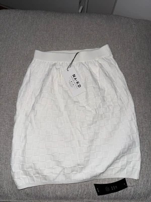 Minikjol - Ny med lappar 🌸