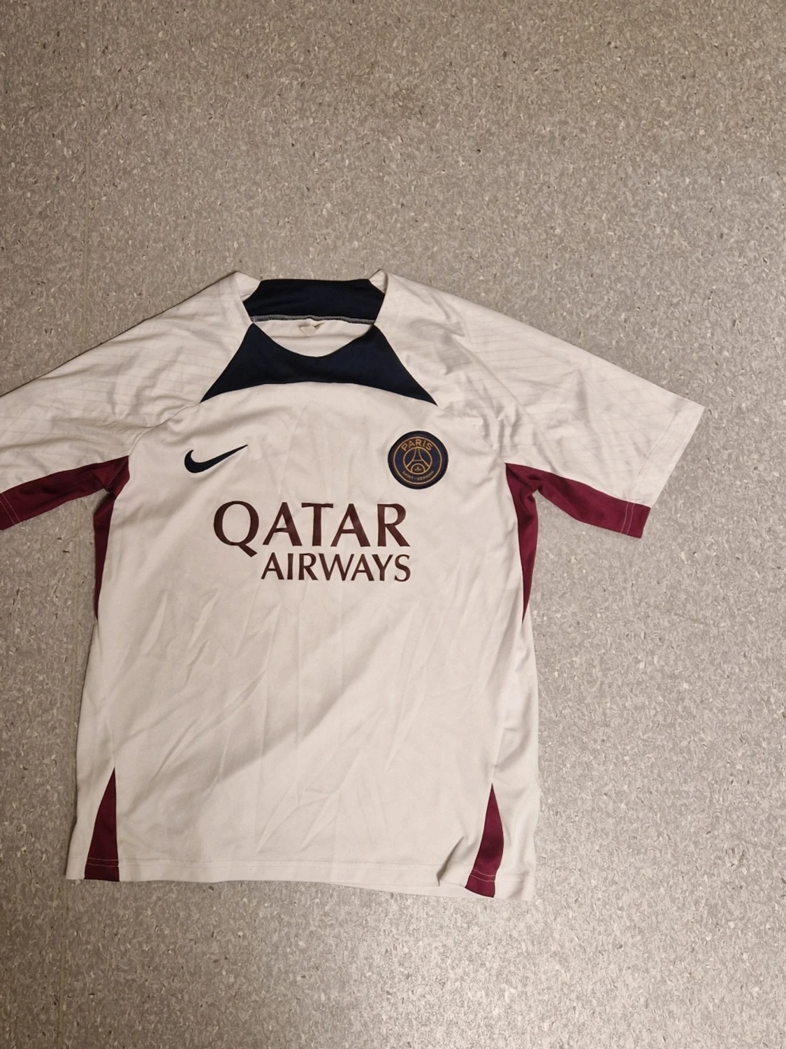 Vit PSG t-shirt från Nike - 1