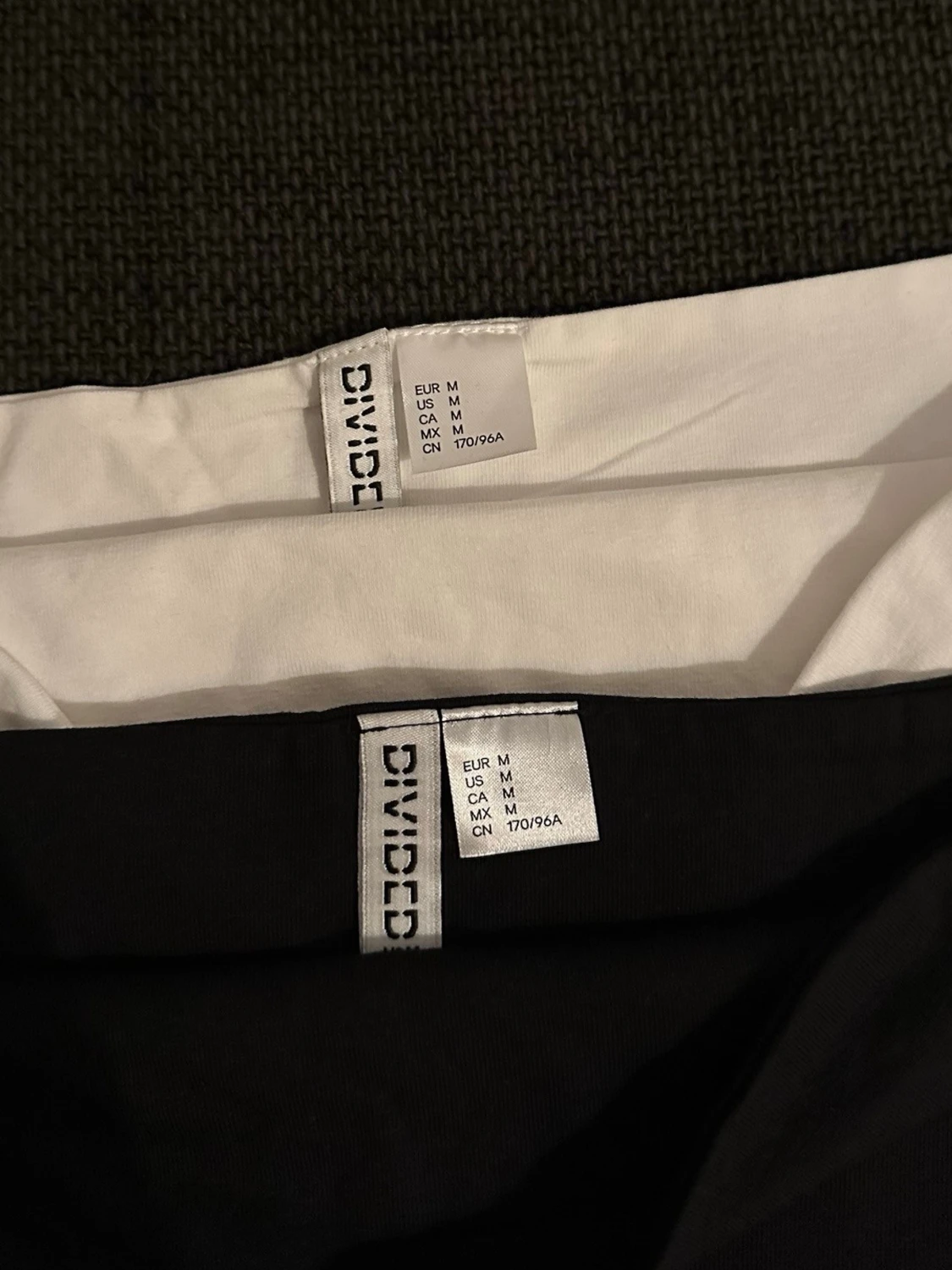 2-pack bandeau tubtoppar från Divided - 1