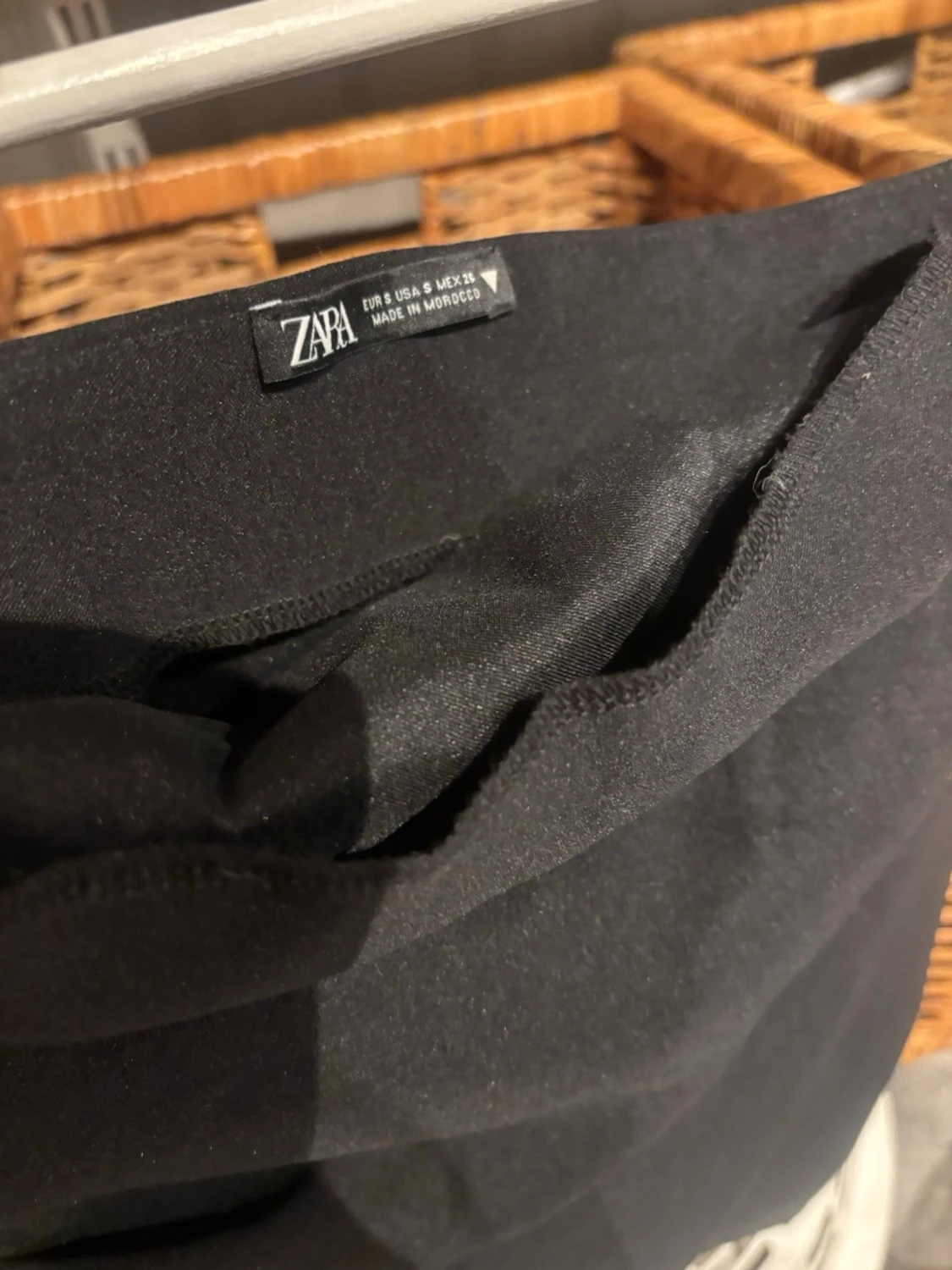 En svart topp från Zara - 1