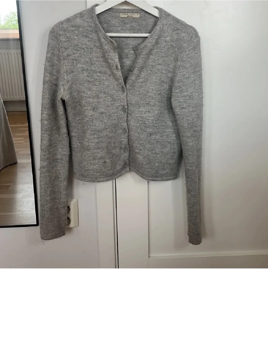 Ljusgrå kofta från Gina Tricot XS - 1