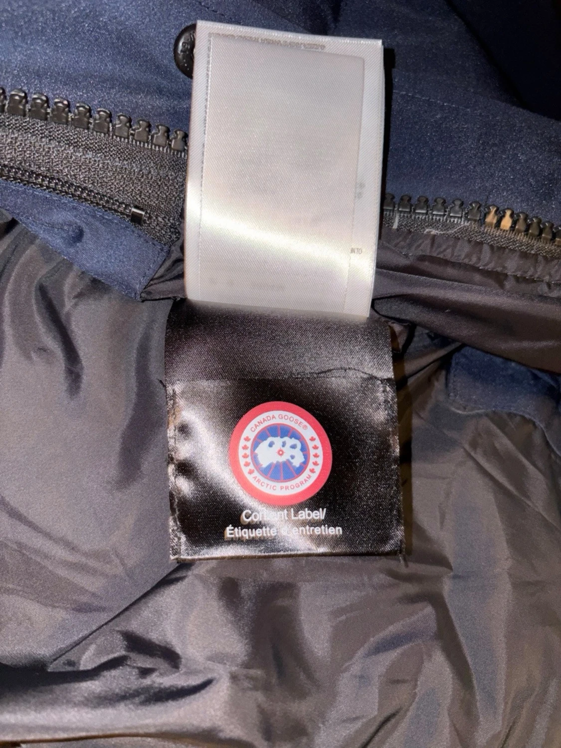 Mörkblå pufferjacka från Canada Goose - 5