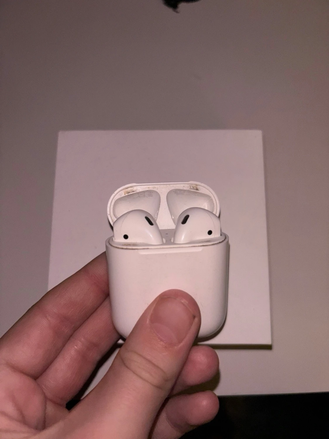Apple AirPods (2nd Generation) ”ÄKTA” - 1