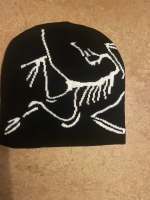 Arc’teryx mössa - Oanvänd pris 129kr