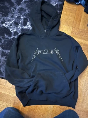Metallica Hoodie  - Snygg hoodie med metalica