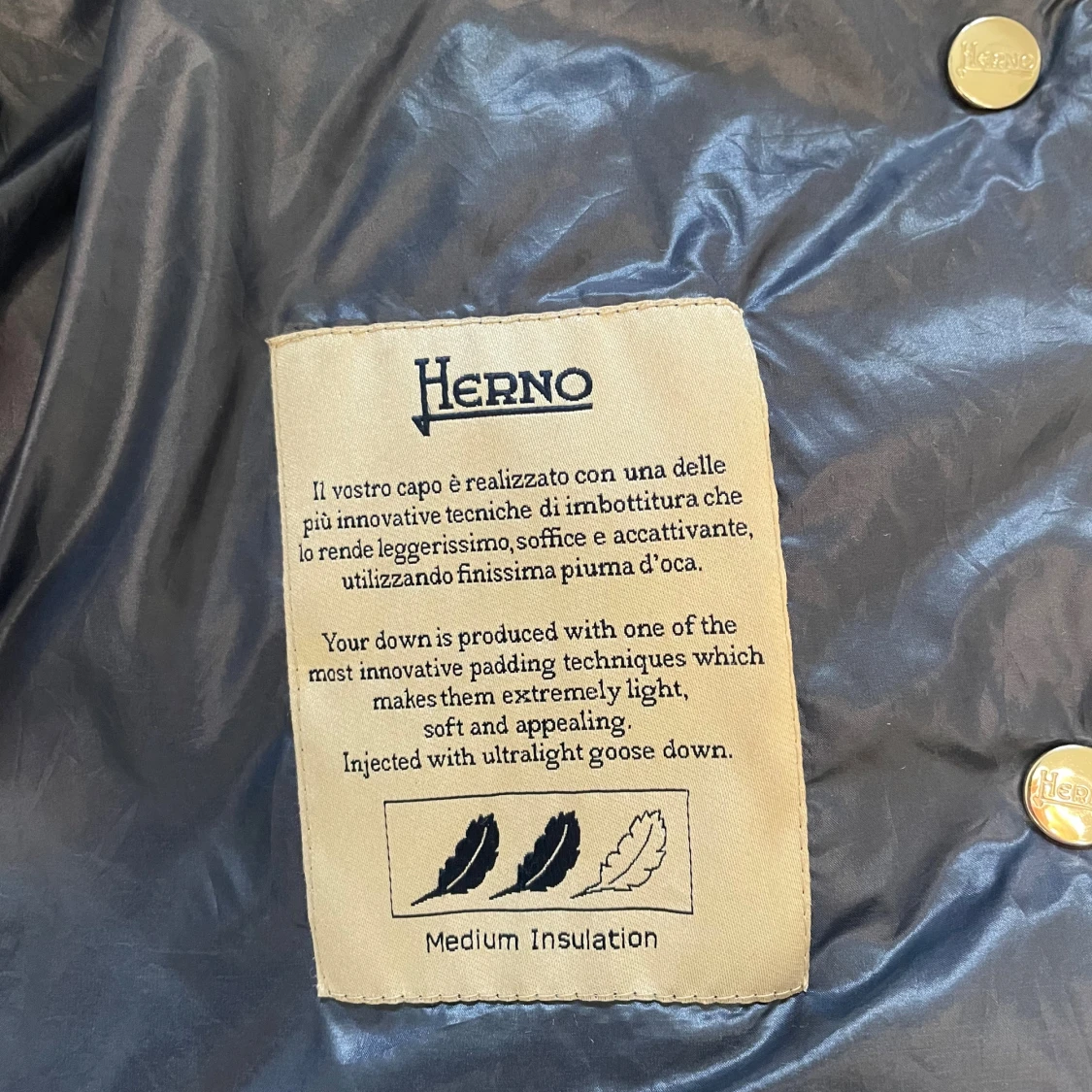 Mörkblå pufferjacka från Herno - 4