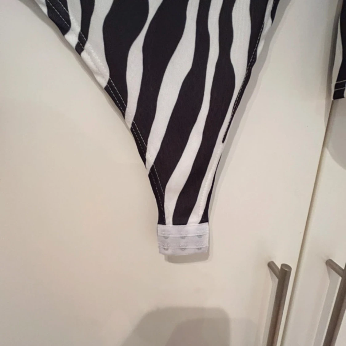 Zebramönstrad polotopp från Nama - 4