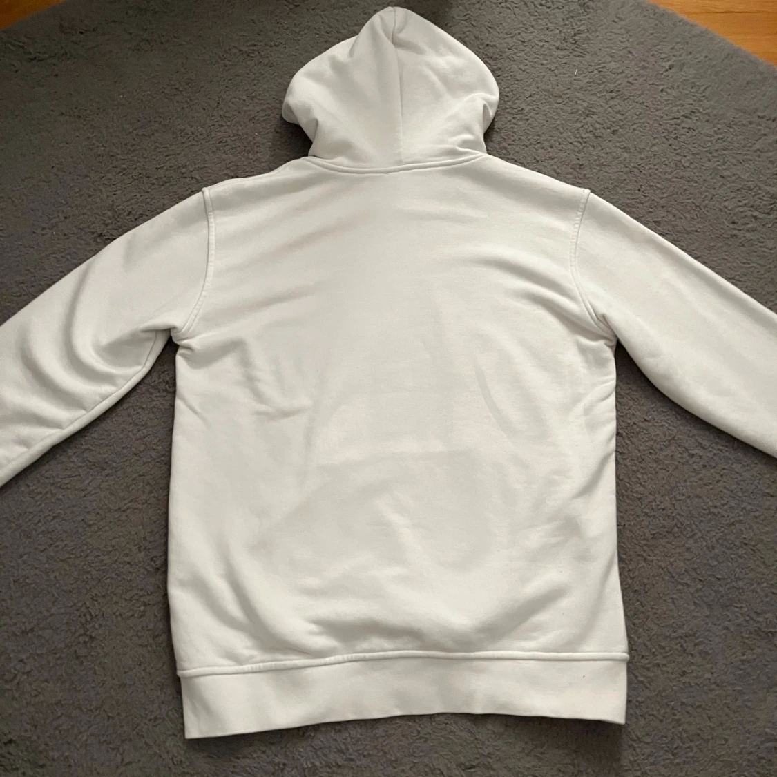 Vit hoodie  - 2