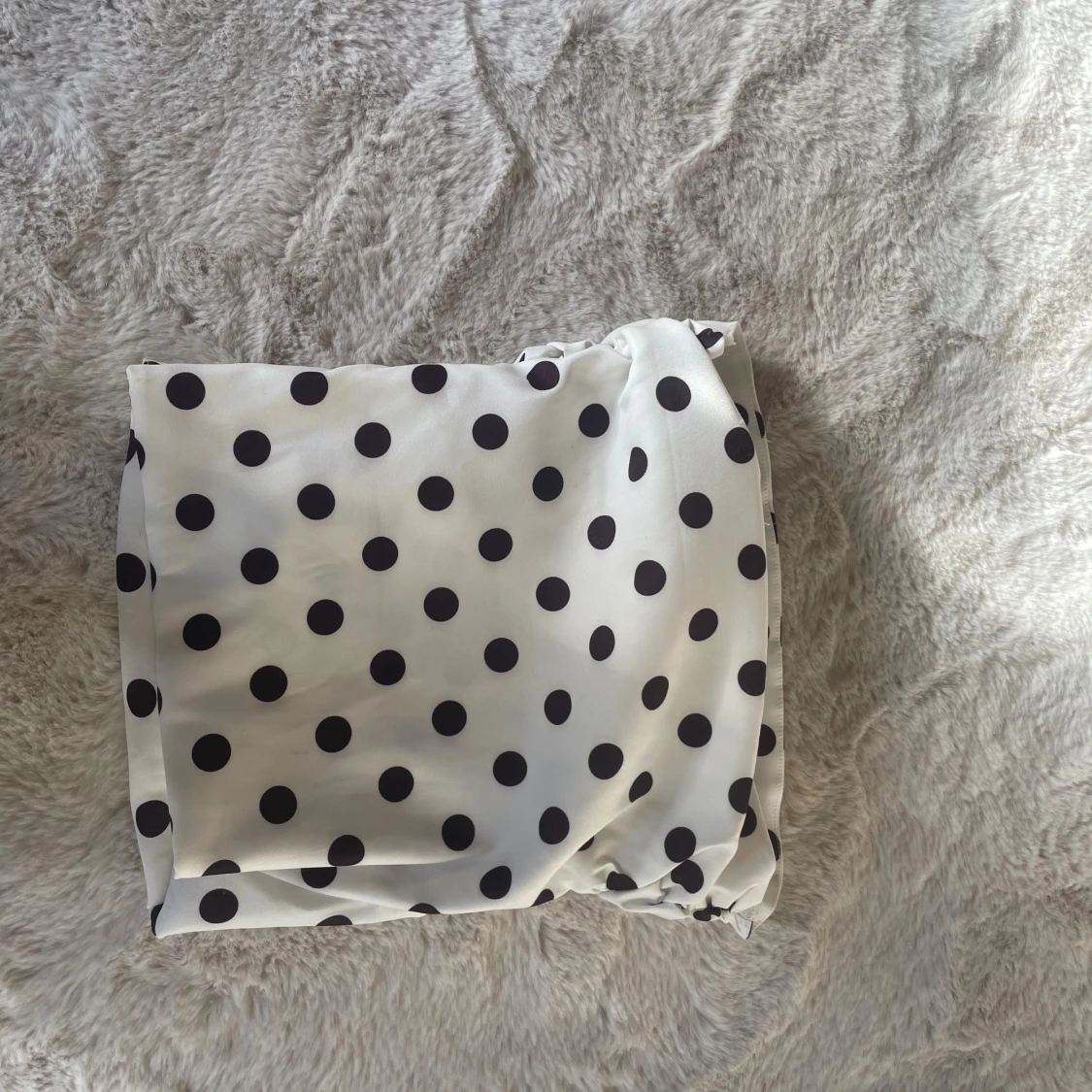 Prickig tubtopp från Zara  - 2