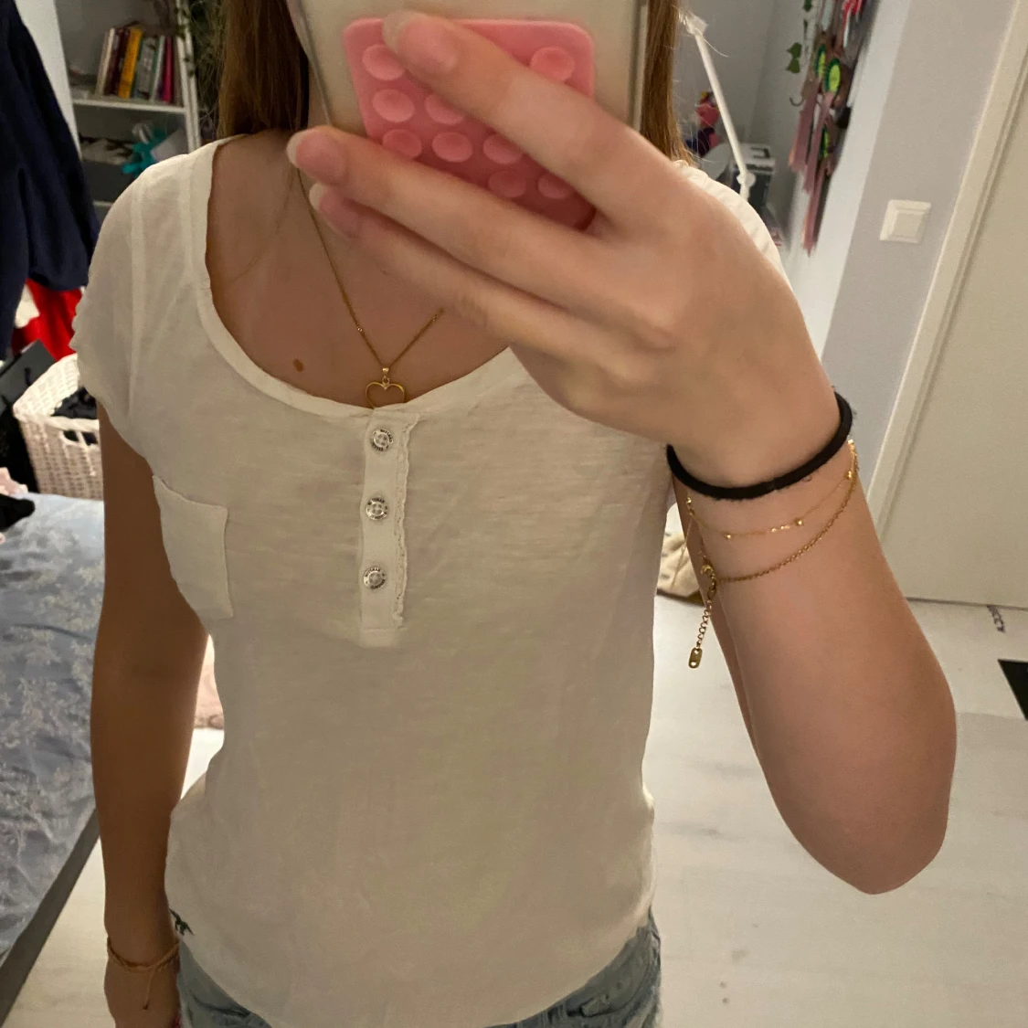 Vit t-shirt från Hampton Republic