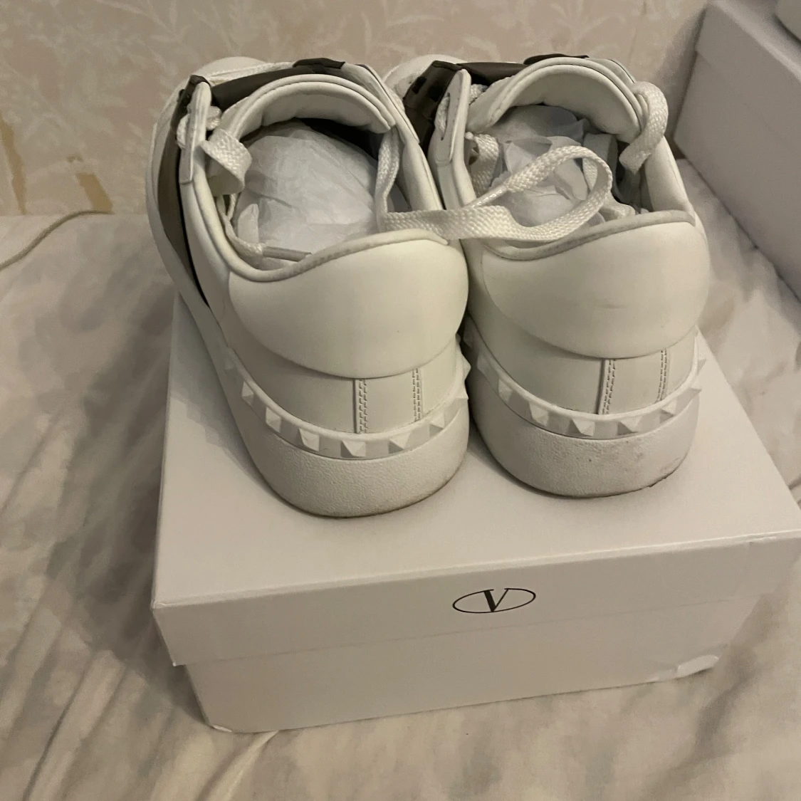 Valentino Garavani Open sneakers vit/svart - 1