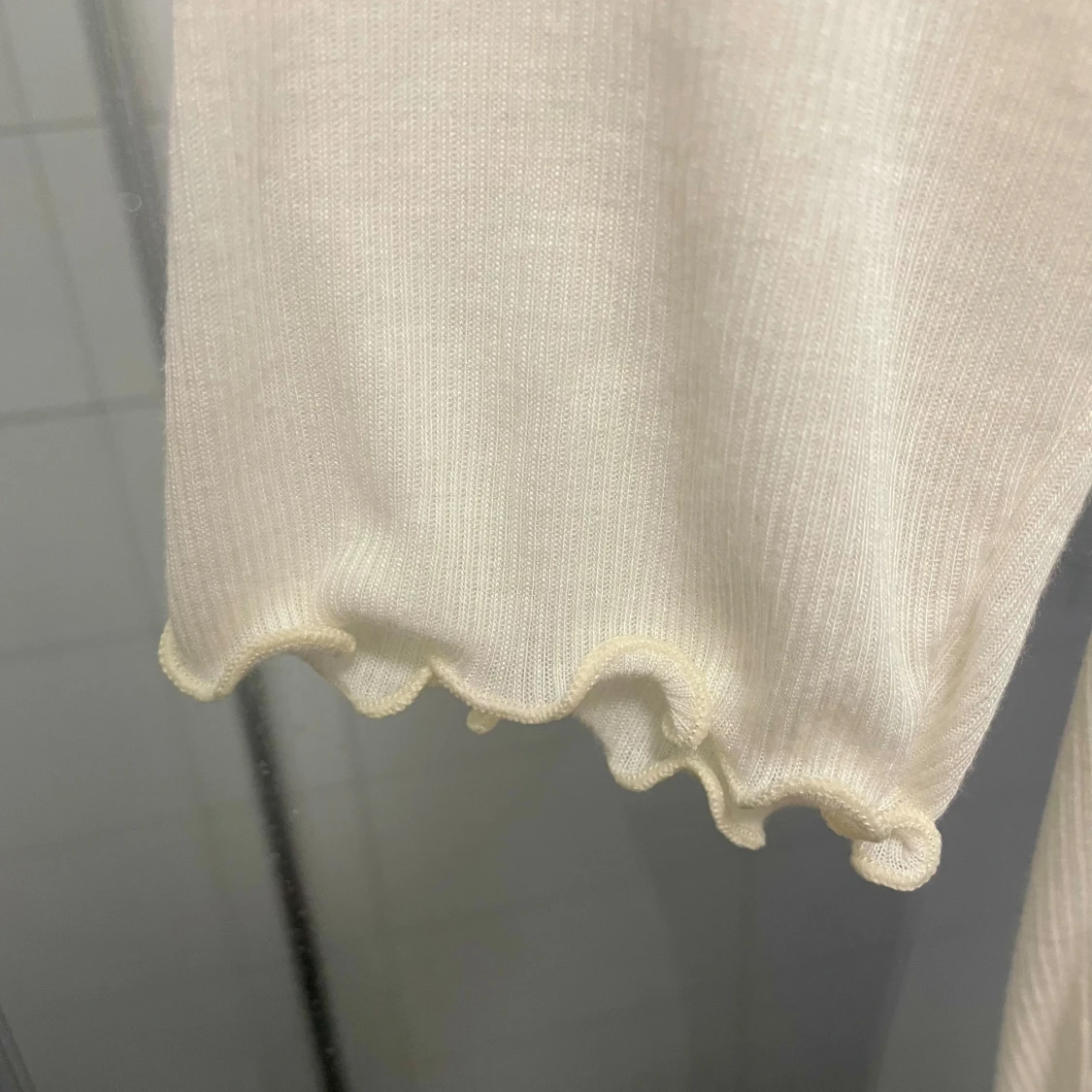 Vit ribbad topp från Samsøe Samsøe - 2