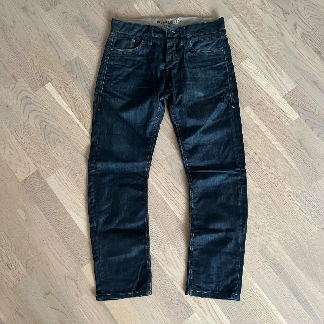 Mörkblå jeans från Jack & Jones