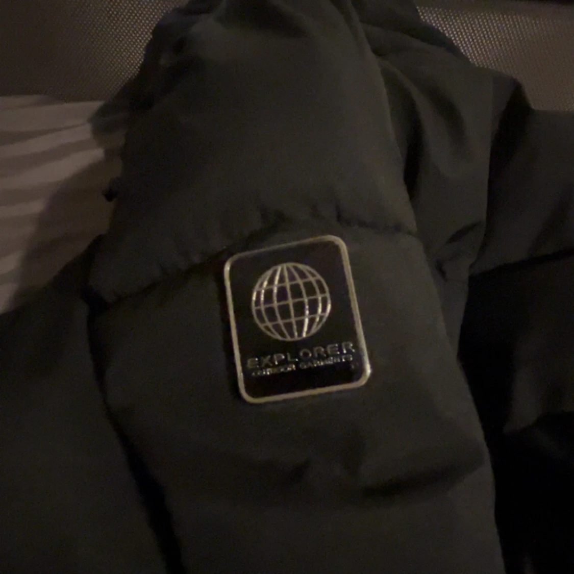 Svart pufferjacka från Smog, S - 4