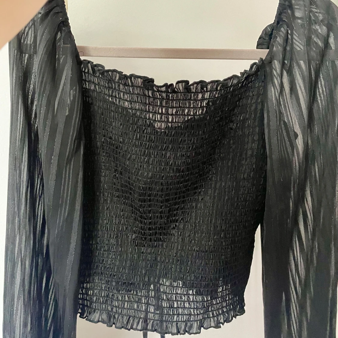 Svart mesh blus med snörning - 2