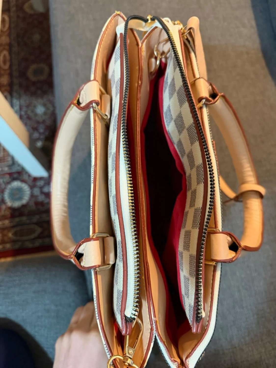 Rutig handväska från Louis Vuitton - 5