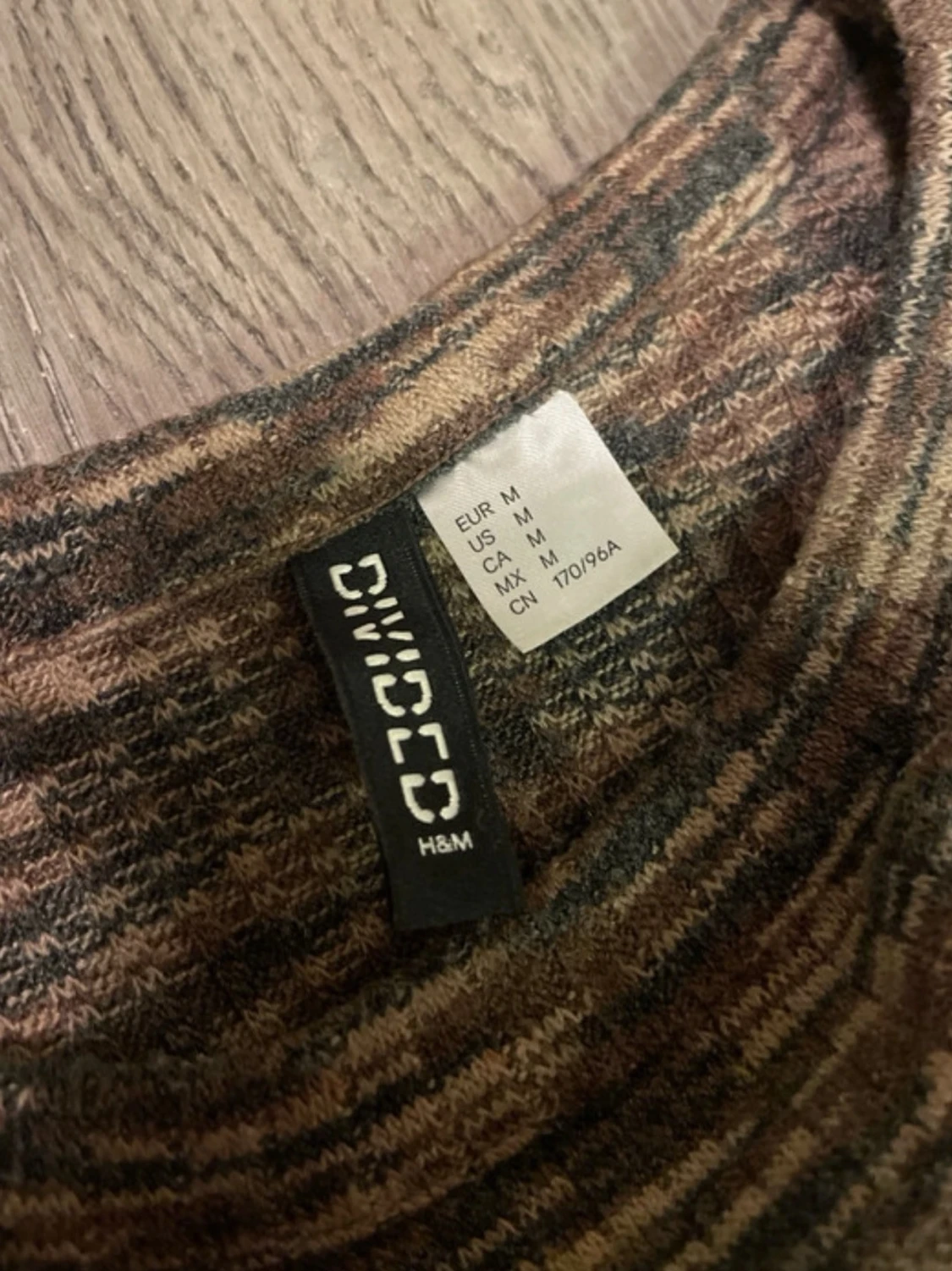 Brunmönstrad ärmlös miniklänning H&M - 1